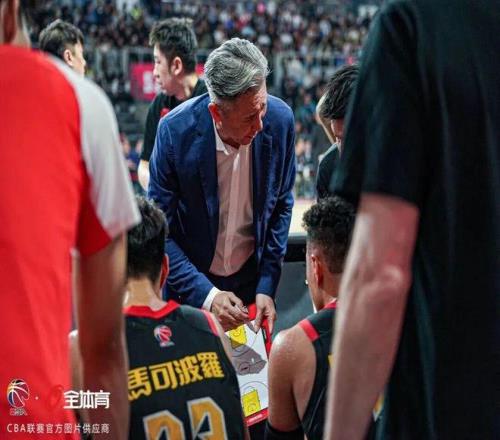 趙維倫力戰,未果,末節失误與,平博体育官网,PINBO,Sports,足球直播,篮球赛事,体育高清,NBA直播