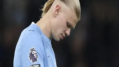 曼城以六球之差领先“曼柿”双子星